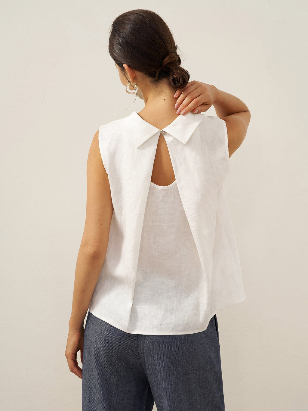 Blair Linen Sleeveless Blouse